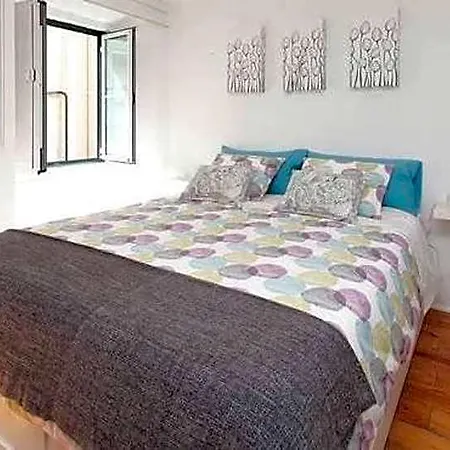Ps Flats- Av Liberdade I - Clean&safe Stamp *